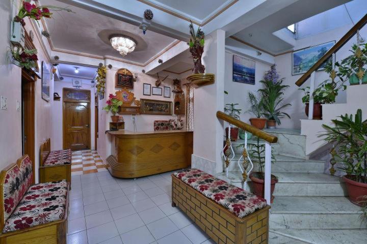 Hotel Ashish Inn Kandaghat Exterior photo
