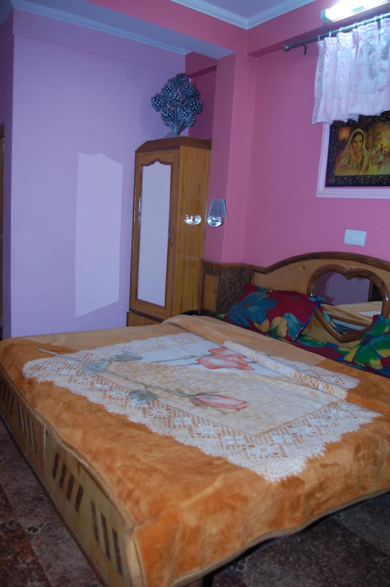 Hotel Ashish Inn Kandaghat Exterior photo